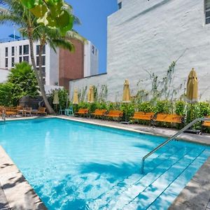 Global Luxury Suites At The Variety